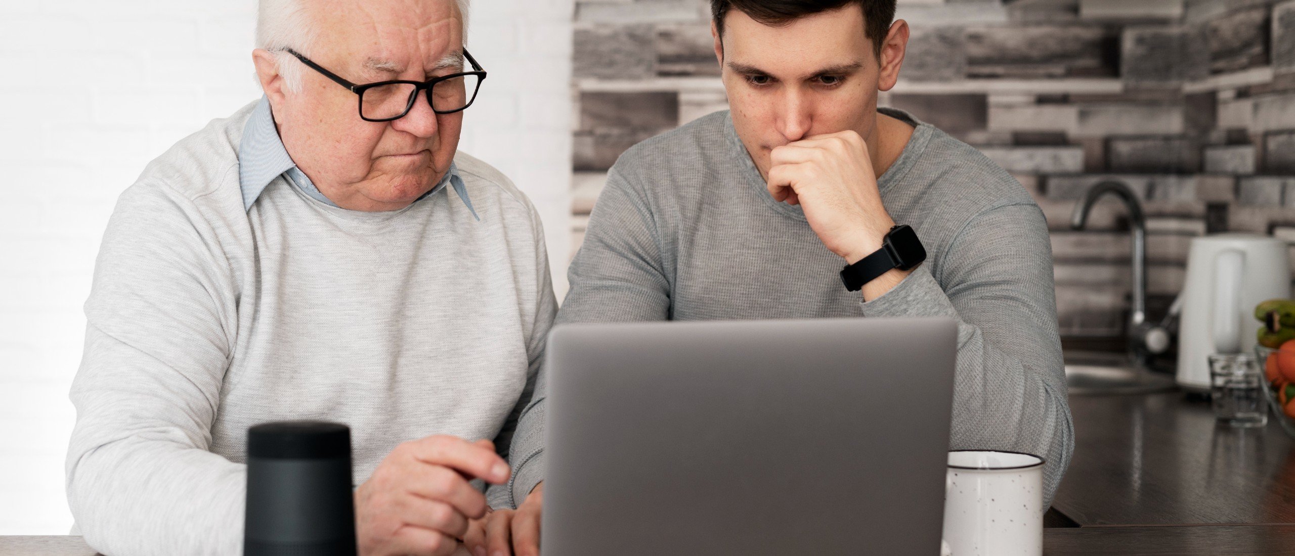 A senior gets help looking for new living arrangements.